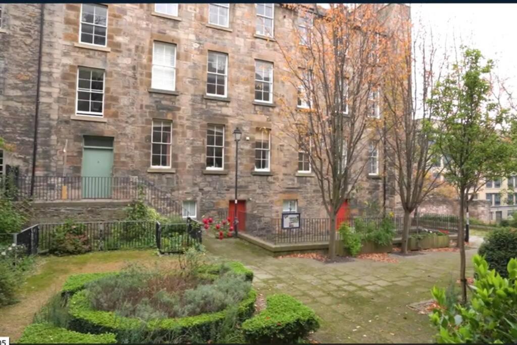 Jewel Of Royal Mile Apartment إدنبرة المظهر الخارجي الصورة